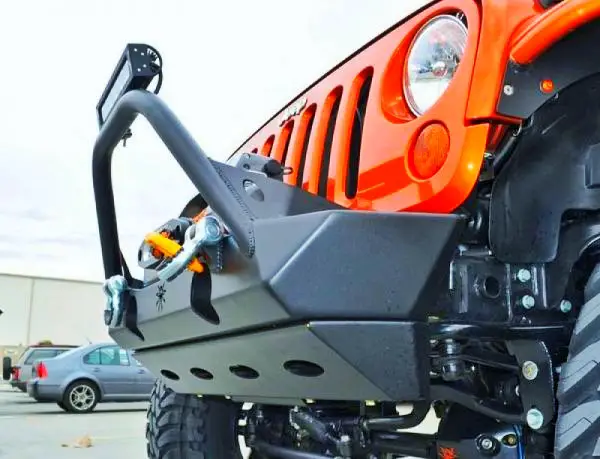 Read more about the article Are skid plates important for off-roading ? | Skid Plate Guide