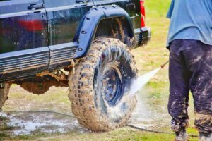 Read more about the article How to clean a jeep after mudding? | step by step jeep cleaning guide