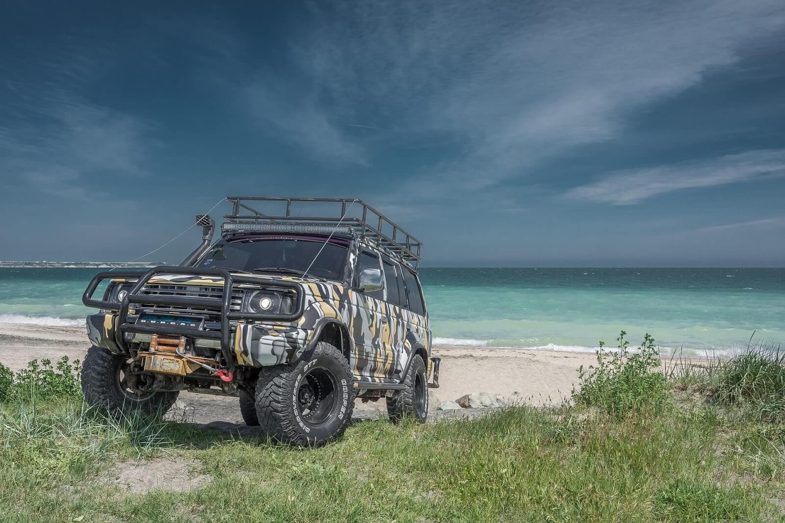 Read more about the article How to do off-roading on sand like a pro?