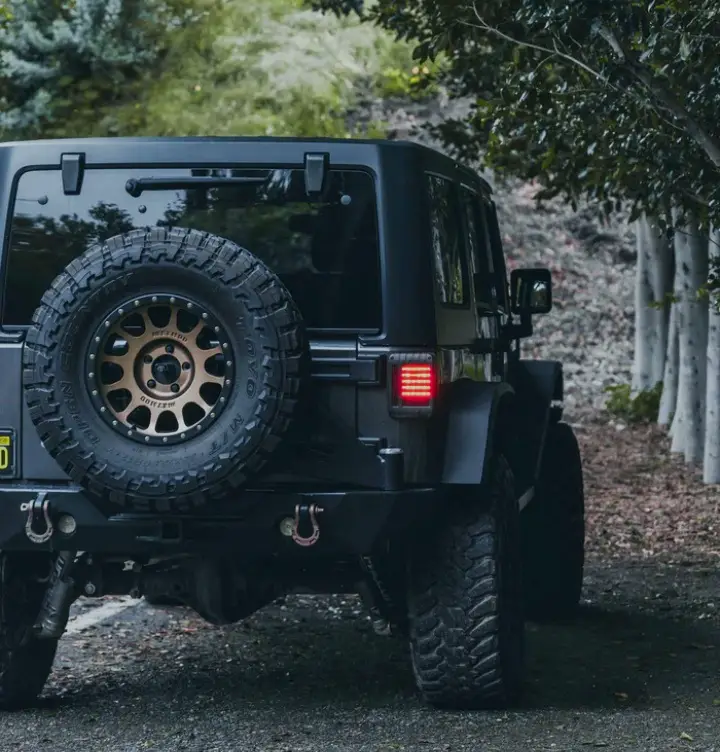 Read more about the article Can a Jeep Wrangler Be a Daily Driver? | Let’s Find-Out