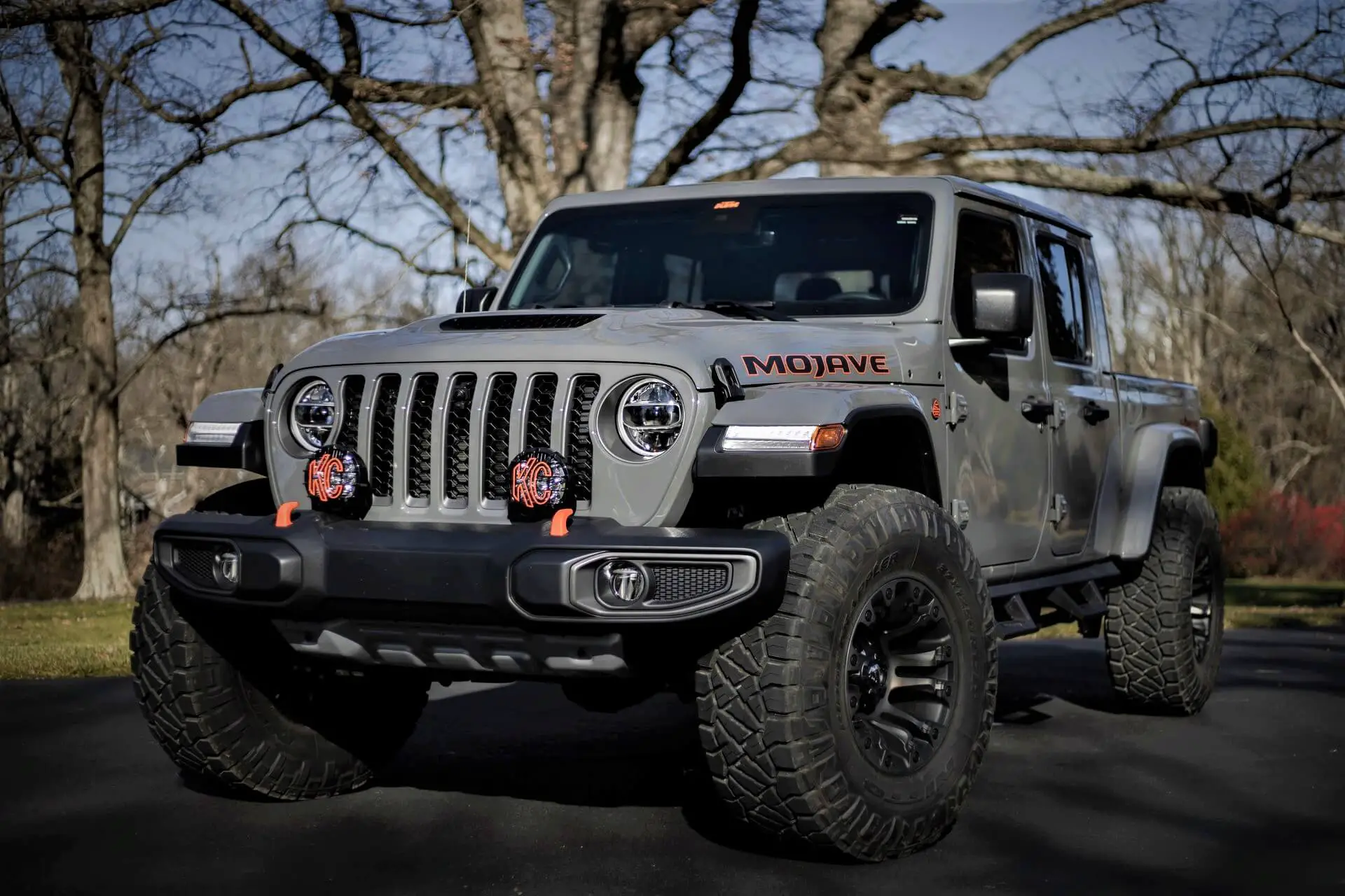 Read more about the article 5 Best Brake Pads, Top Rotors, And Calipers For Jeep Gladiator | Ultimate Guide